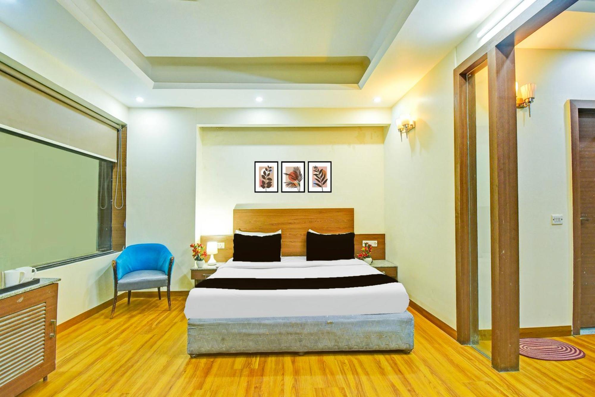 Super Townhouse Amrapali Circle Formerly Hotel Aqua Jaipur Exteriör bild