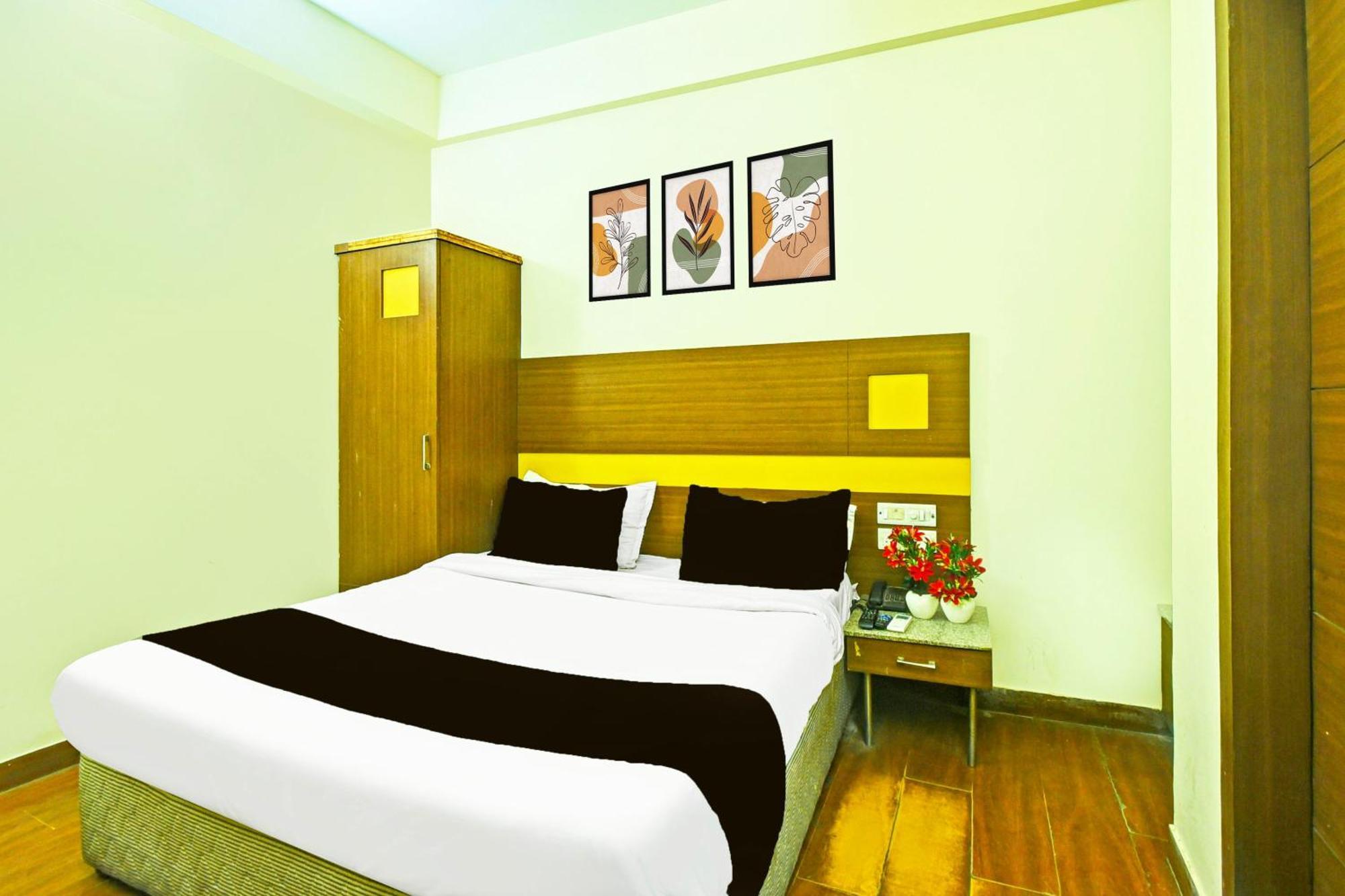 Super Townhouse Amrapali Circle Formerly Hotel Aqua Jaipur Exteriör bild