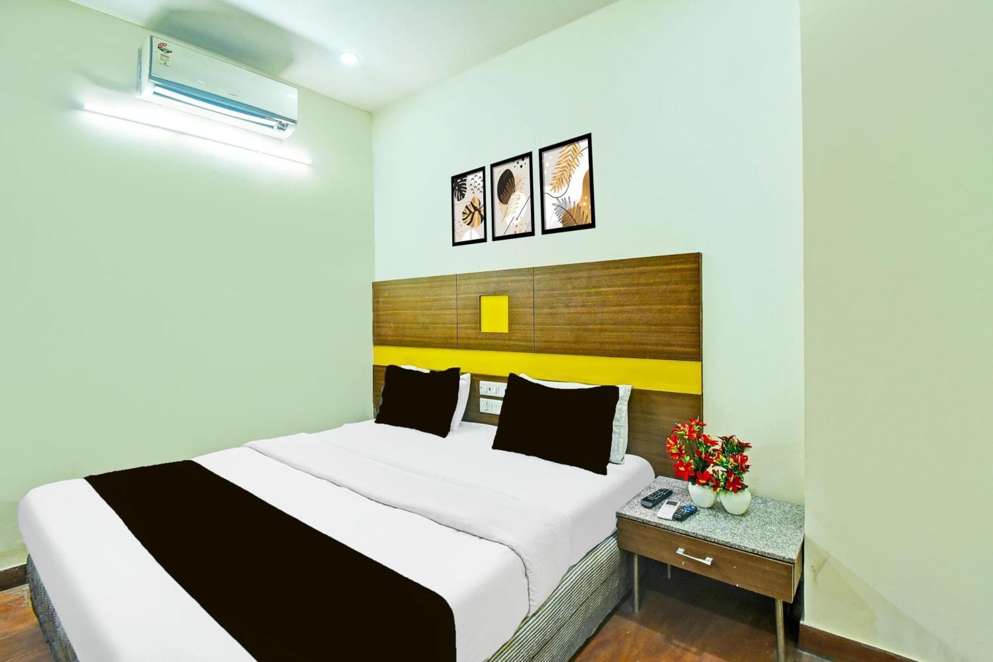 Super Townhouse Amrapali Circle Formerly Hotel Aqua Jaipur Exteriör bild