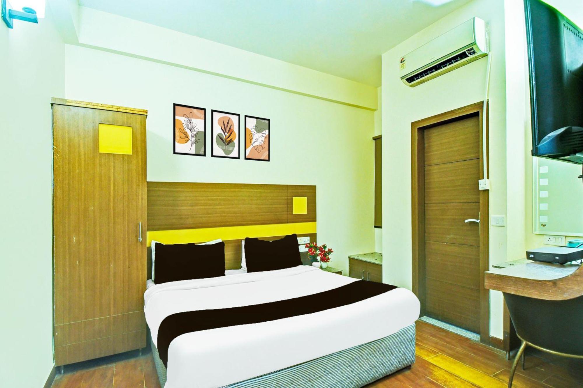 Super Townhouse Amrapali Circle Formerly Hotel Aqua Jaipur Exteriör bild