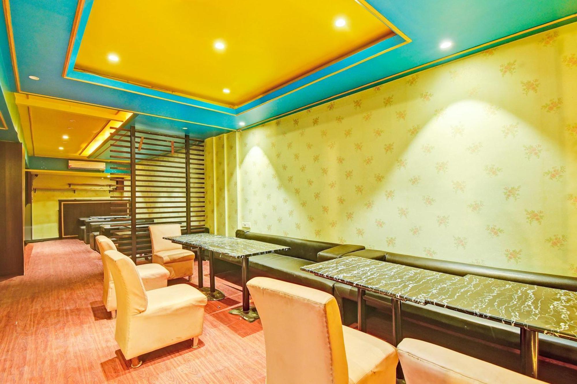 Super Townhouse Amrapali Circle Formerly Hotel Aqua Jaipur Exteriör bild