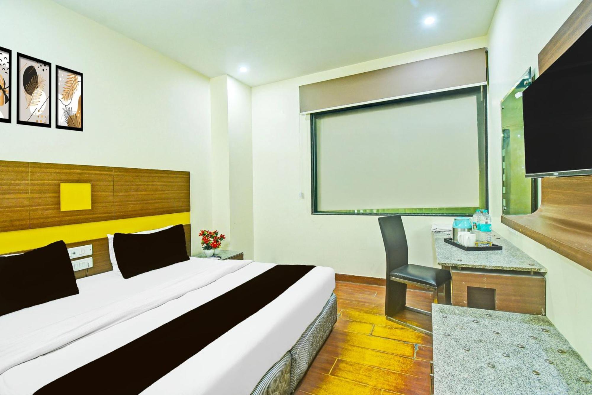 Super Townhouse Amrapali Circle Formerly Hotel Aqua Jaipur Exteriör bild