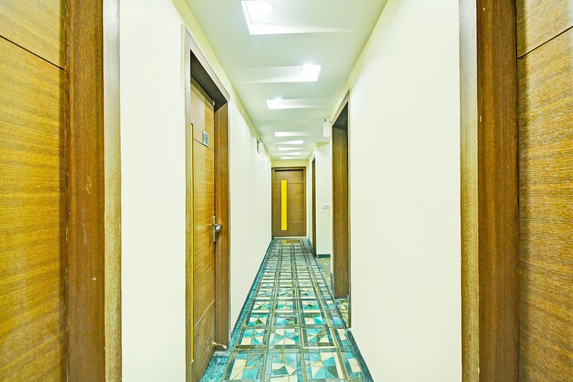 Super Townhouse Amrapali Circle Formerly Hotel Aqua Jaipur Exteriör bild